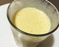 Suco de maracujá com leite condensado