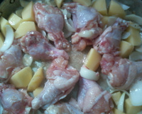 Frango com molho de maionese e alho