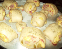 Pãezinhos de presunto e queijo