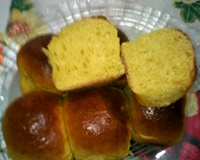 Pãezinhos de cenoura com rapadura