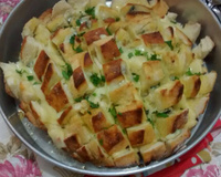 Blooming Onion Bread