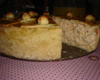 Empadão de frango com catupiry