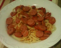 Macarrão com salsicha