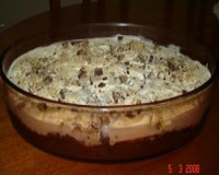 Pavê irresistível de Bis e sorvete