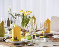 5 aparelhos de jantar com estampa floral que são a cara da primavera