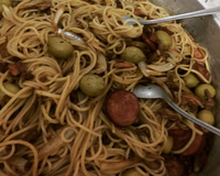 Macarrão rápido com calabresa e bacon