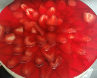 Torta de morango espelhada