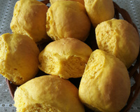 Pão de cenoura com quinoa e linhaça