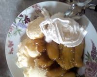 Banana flambada com sorvete