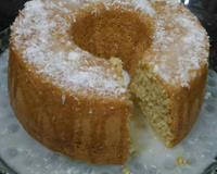 Bolo de coco de liquidificador