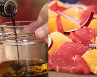 Já anota, salva ou printa a receita: salada de laranja combina ingredientes de forma surpreendente e fica deliciosamente única