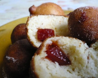Como fazer bolinho de chuva recheado com goiabada