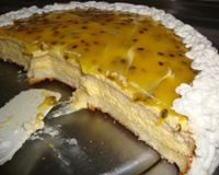 Bolo delicioso de mousse de maracujá