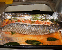 Tainha recheada com paio e bacon