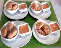 Bolinho de macaxeira com frango