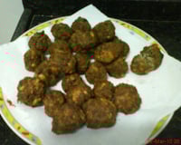 Bolinho de carne de pão amanhecido