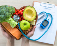 Uma dieta que quase ninguém conhece ajuda a reduzir o colesterol e pode funcionar melhor do que muitas dietas famosas