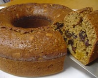 Bolo trufado com frutas secas