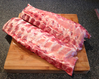 Costela de porco ao molho barbecue (estilo americano)
