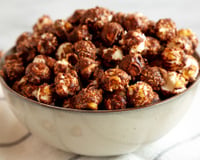 Pipoca doce de chocolate