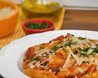 Penne ao molho de calabresa