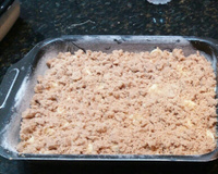 Cuca de banana com farofa