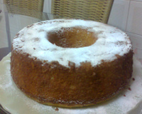 Bolo de milho com leite condensado e coco (super fácil)