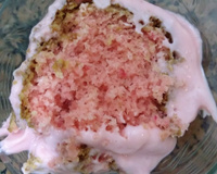 Bolo rosa de morango