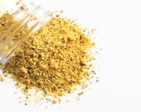 Parei de gastar com tempero pronto depois que descobri no TudoGostoso como fazer lemon pepper em casa