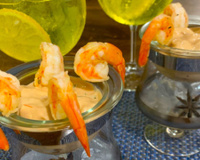 Coquetel de camarão é a receita que minha mãe faz em todo Réveillon (e se não tiver, pode dar azar no resto do ano!)