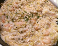Risoto de alho poró com camarão
