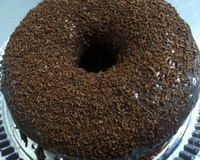 Bolo de chocolate com cobertura