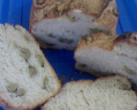 Pão de alho com azeitonas