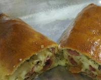 Pão recheado de frios