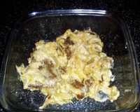 Bife acebolado com molho de maionese