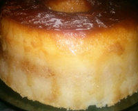 Bolo com pudim de coco