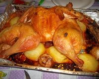 Frango assado com batatas