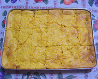 Torta de massa de cenoura com recheio de frango