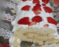 Rocambole de coco e brigadeiro branco