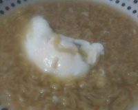 Miojo com ovo fácil