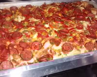 Bolo salgado de salsicha e milho verde