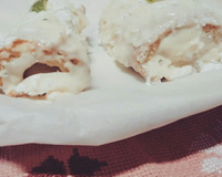 Rocambole com recheio de limão