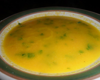 Caldo de cenoura com gengibre