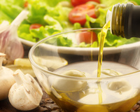 Essa é a quantidade de azeite de oliva que você deve consumir por dia para reduzir o risco de morte por doenças