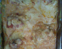 Filé de frango recheado com molho de creme de milho