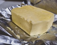 Manteiga ou margarina? Entenda o que está por trás da nova orientação da OMS