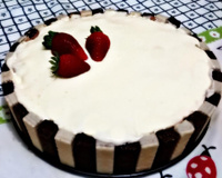 Torta de sorvete com Bis e brigadeiro