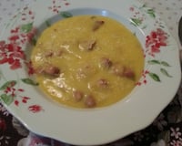 Caldo de mandioquinha (batata baroa) com calabresa
