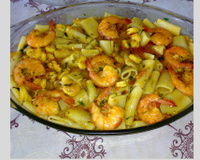 Macarrão x moqueca de camarão
