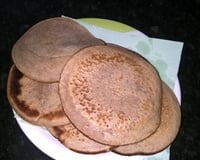 Panqueca doce de chocolate e banana